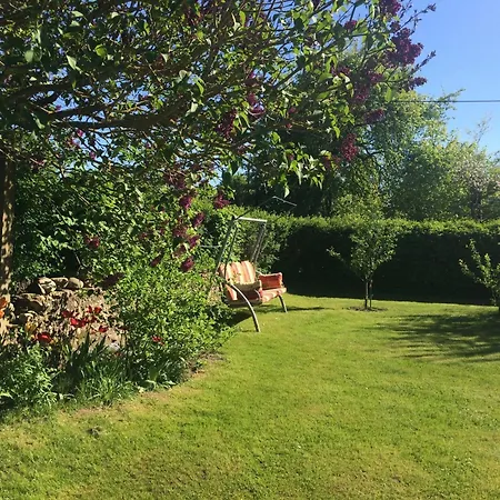 Am Auf Grossem Grundstueck, Kaminofen *